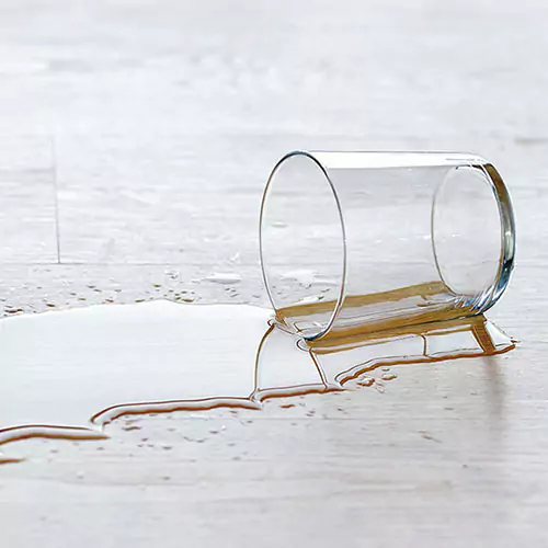 Treating Spills On Laminate Flooring | Jim Stellabuto's Everything Under Foot, Inc.